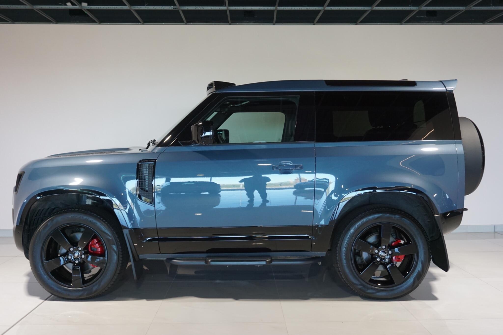 Land Rover Defender 90 3.0 D250 MHEV X-Dynamic HSE SUV 3dr Diesel Auto 4WD Euro 6 (s/s) (250 ps)